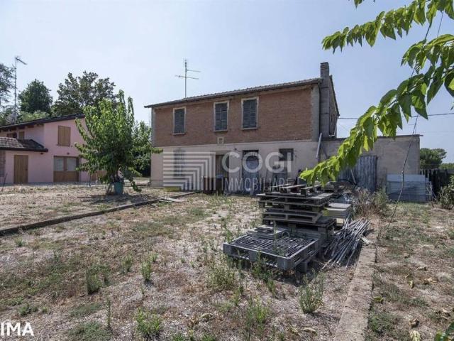 Villa Indipendente in vendita a Alberaccio, Solarolo