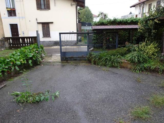 Villa Indipendente in vendita a Monte, Solbiate Arno