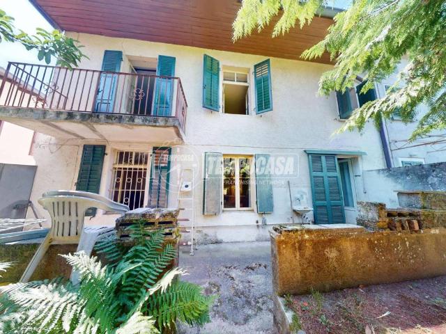 Villa Indipendente in vendita a Solbiate con Cagno, Cagno