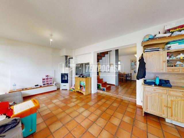 Villa Indipendente in vendita a Solbiate con Cagno, Cagno