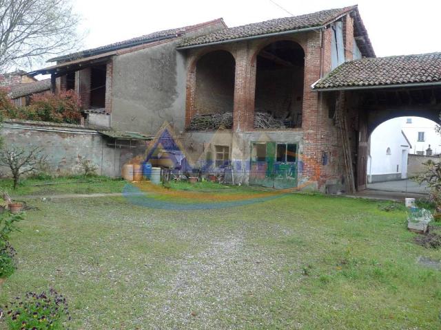 Villa Indipendente in vendita a Piemonte, Alessandria