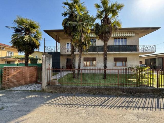 Villa Indipendente in vendita a Arteselle, Solesino