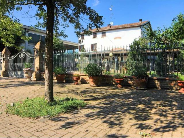 Villa Indipendente in vendita a Unione delle Terre d'Argine, Carpi