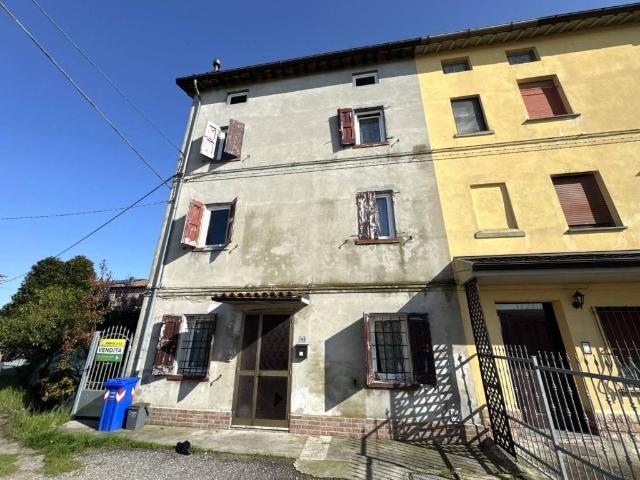 Villa Indipendente in vendita a Unione delle Terre d'Argine, Soliera