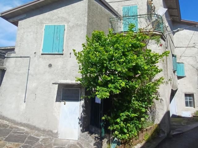 Villa Indipendente in vendita a Solignano, Reggio Emilia