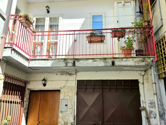 Villa Indipendente in vendita a Solofra, Campania