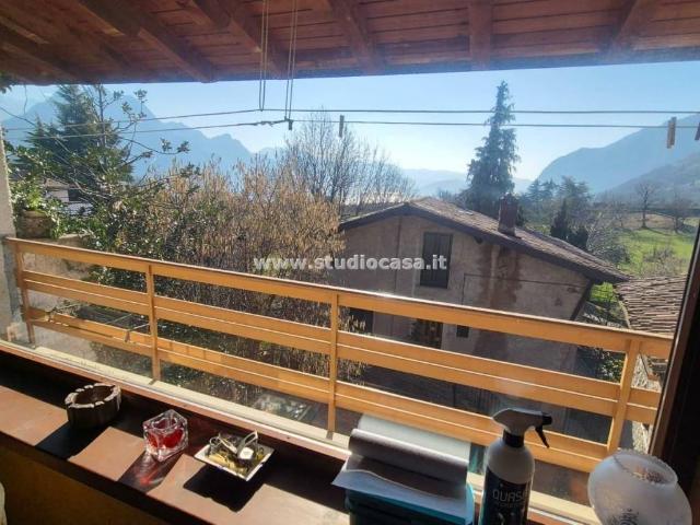 Villa Indipendente in vendita a Solto Collina, Lombardia