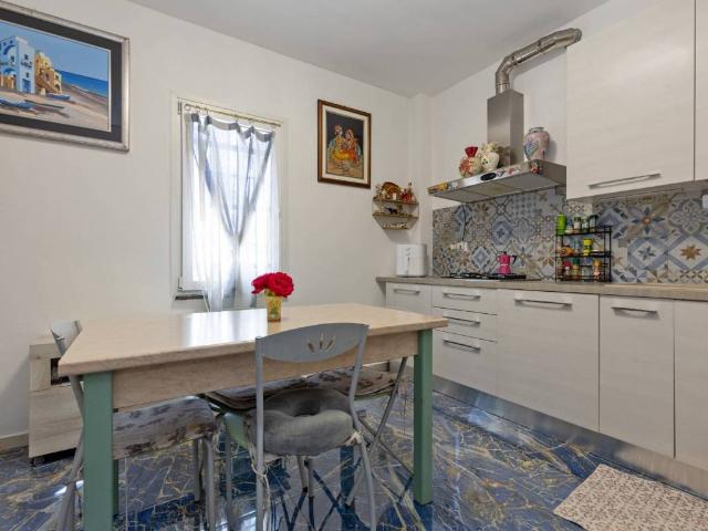 Villa Indipendente in vendita a Solza, Lombardia