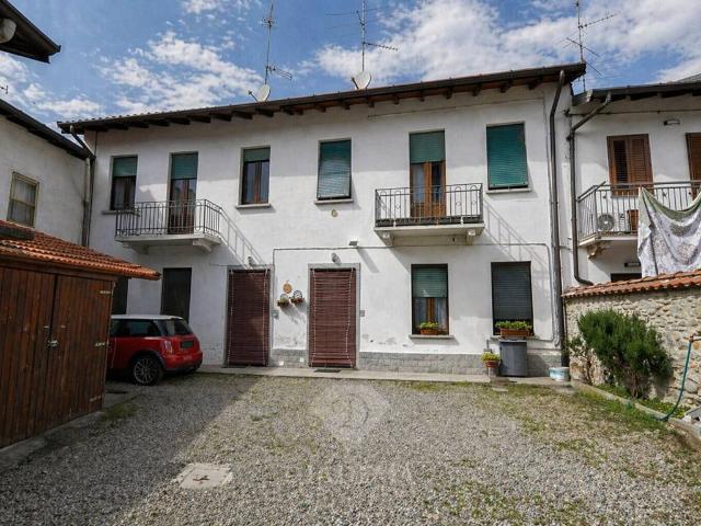 Villa Indipendente in vendita a Mezzana, Somma Lombardo
