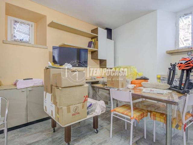 Villa Indipendente in vendita a Somma Lombardo, Lombardia