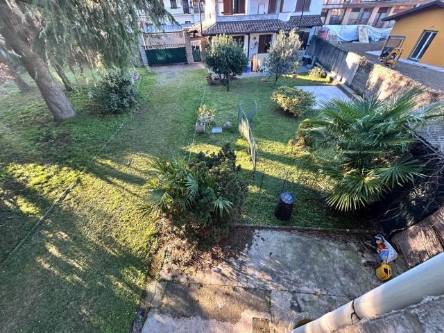 Villa Indipendente in vendita a Mezzana, Somma Lombardo
