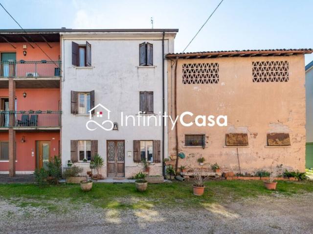 Villa Indipendente in vendita a Sommacampagna, Veneto