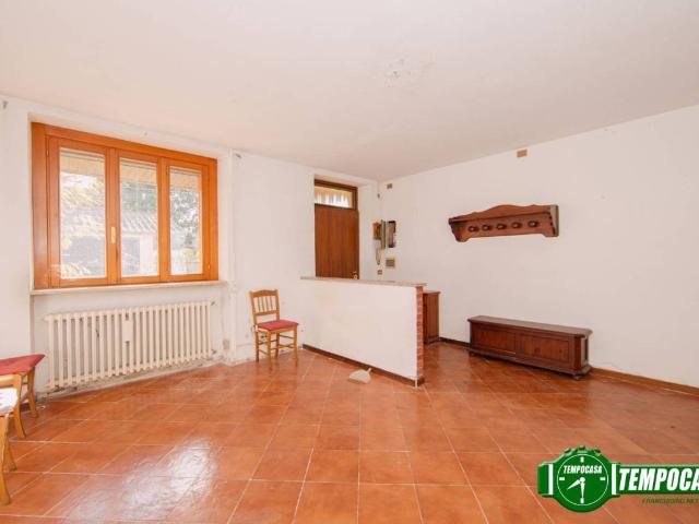 Villa Indipendente in vendita a Sommo, Lombardia
