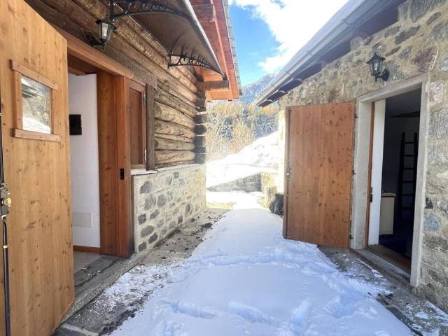 Villa Indipendente in vendita a Comunità montana Alta Valtellina, Sondalo