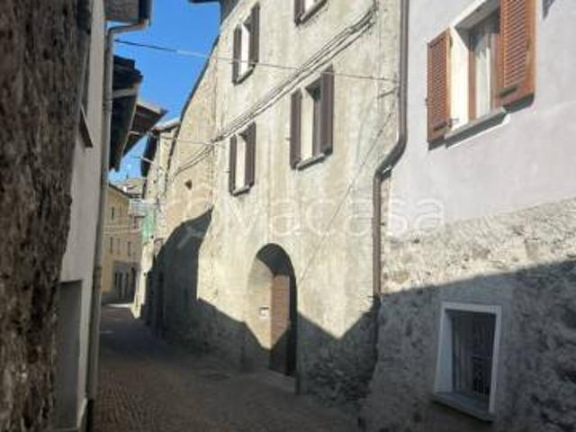 Villa Indipendente in vendita a Comunità montana Alta Valtellina, Sondalo
