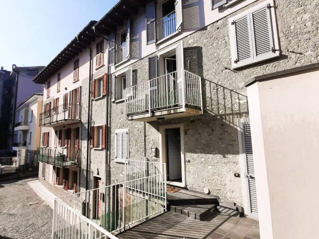 Villa Indipendente in vendita a Campoledro, Sondrio