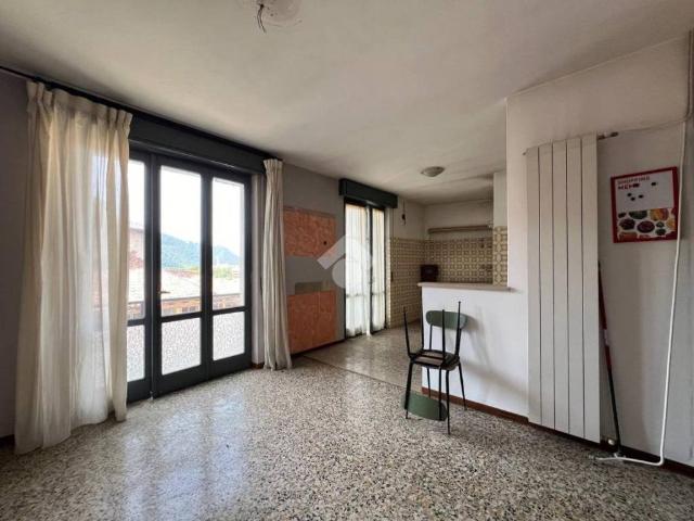 Villa Indipendente in vendita a Songavazzo, Bergamo
