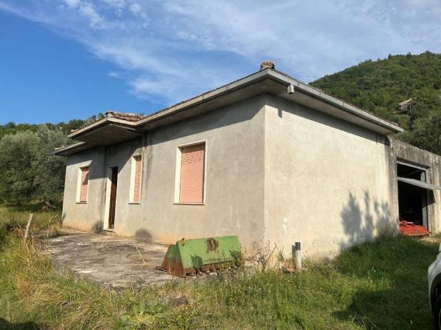Villa Indipendente in vendita a Sora, Lazio
