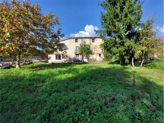 Villa Indipendente in vendita a Sora, Lazio
