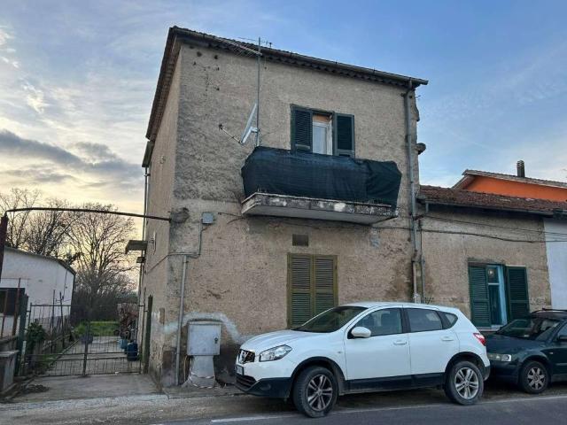 Villa Indipendente in vendita a Sora, Lazio