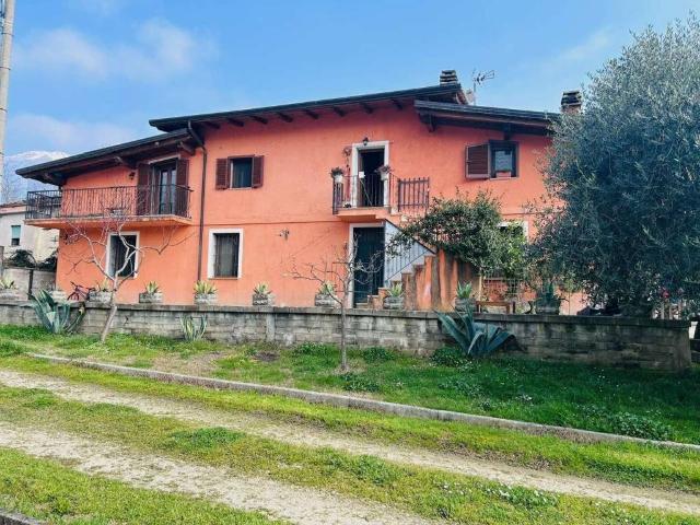 Villa Indipendente in vendita a Case Baffetta, Sora