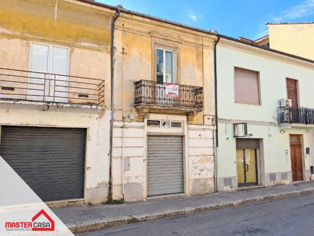 Villa Indipendente in vendita a Sora, Frosinone