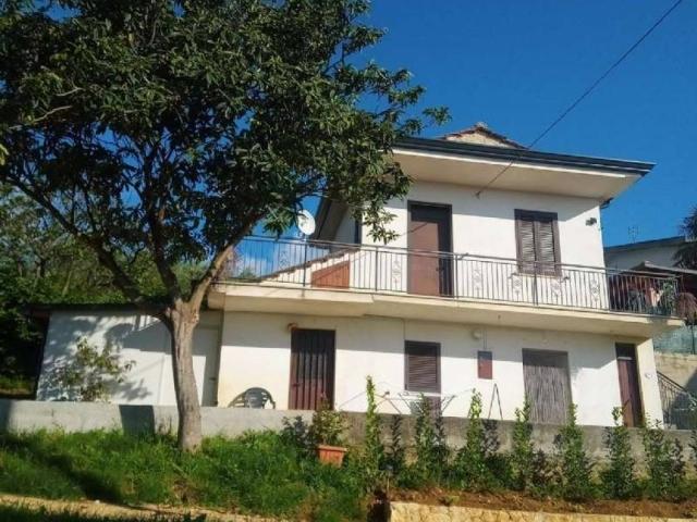 Villa Indipendente in vendita a Sora, Lazio