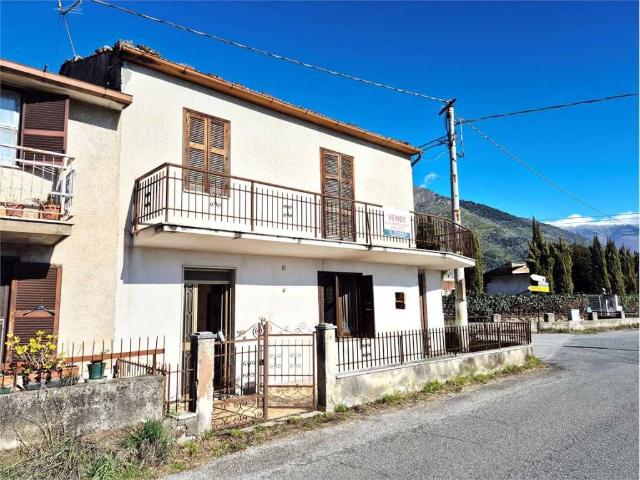 Villa Indipendente in vendita a San Giorgio, Sora