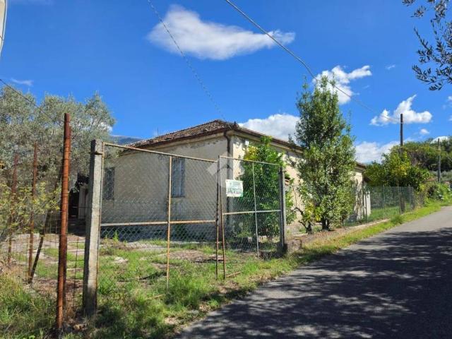 Villa Indipendente in vendita a Sora, Frosinone