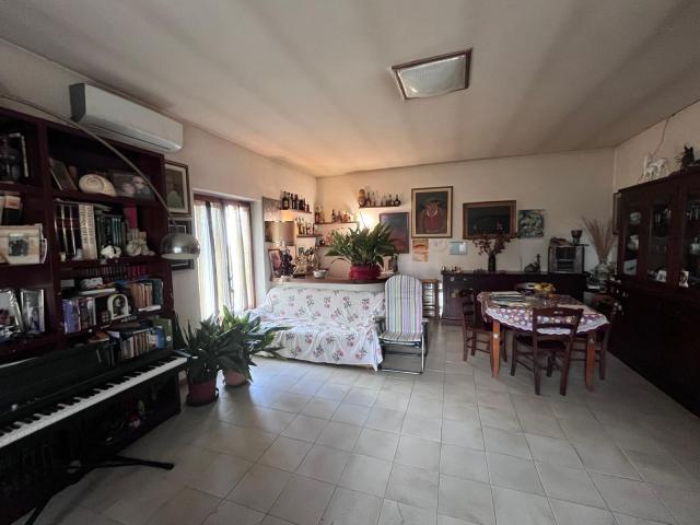 Villa Indipendente in vendita a Unione di Comuni Montani Colline del Fiora, Sorano