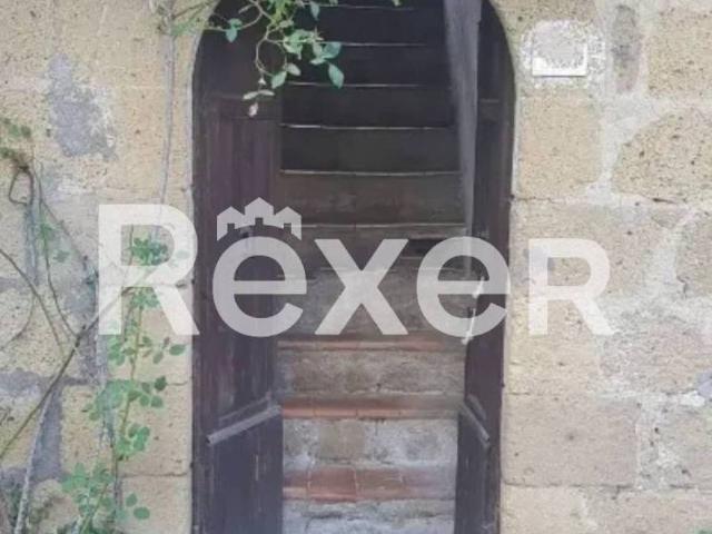 Villa Indipendente in vendita a Unione di Comuni Montani Colline del Fiora, Sorano