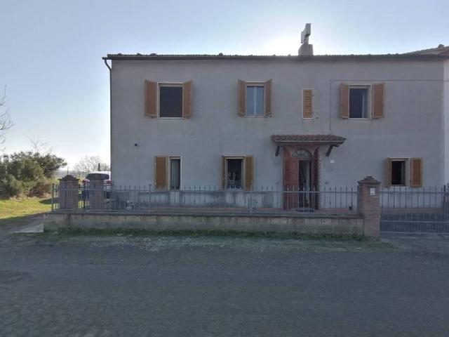 Villa Indipendente in vendita a Unione di Comuni Montani Colline del Fiora, Sorano