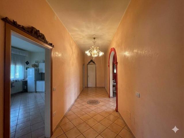 Villa Indipendente in vendita a Sorbolo Mezzani, Mezzano Inferiore