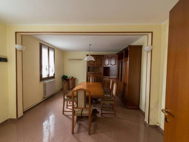 Villa Indipendente in vendita a Sorbolo Mezzani, Mezzano Inferiore