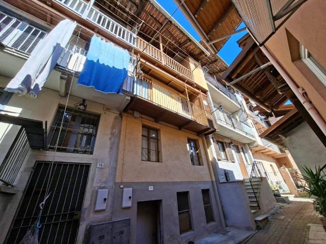 Villa Indipendente in vendita a Piemonte, Biella