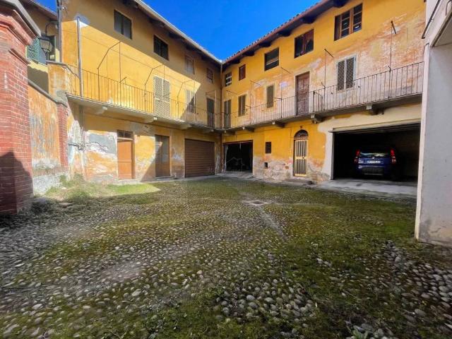 Villa Indipendente in vendita a Piemonte, Biella