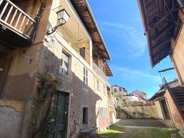 Villa Indipendente in vendita a Piemonte, Biella