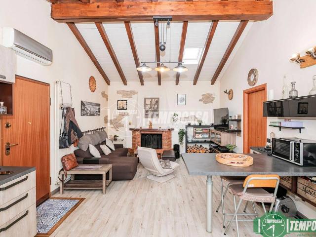 Villa Indipendente in vendita a Sordio, Lombardia