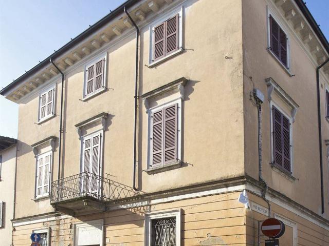 Villa Indipendente in vendita a Soresina, Lombardia