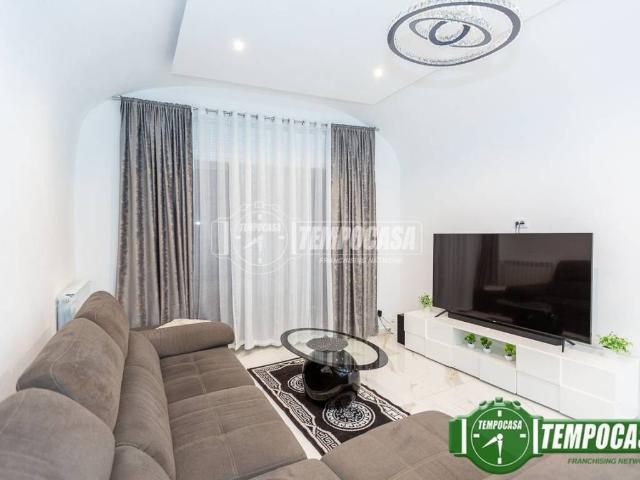 Villa Indipendente in vendita a Soresina, Lombardia