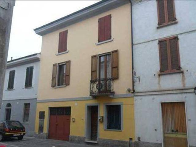 Villa Indipendente in vendita a Soresina, Lombardia