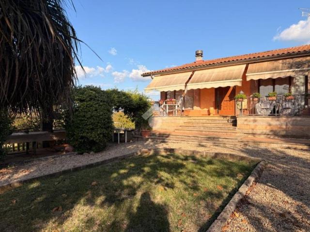 Villa Indipendente in vendita a Soriano nel Cimino, Viterbo