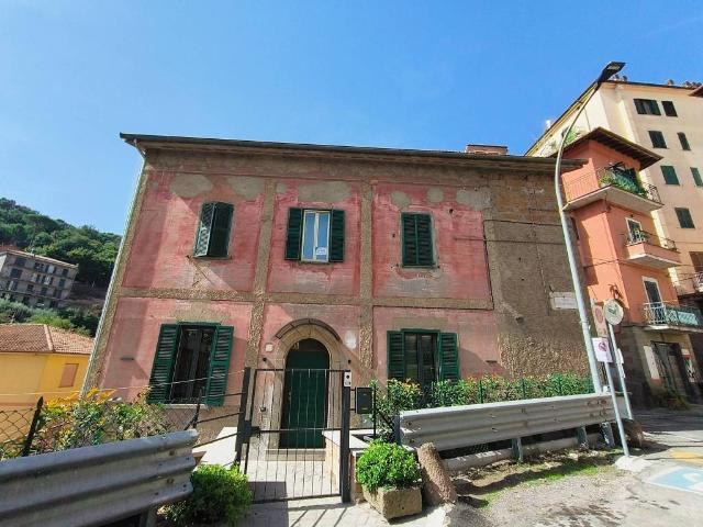 Villa Indipendente in vendita a Soriano Nel Cimino, Lazio