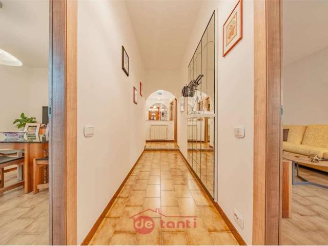 Villa Indipendente in vendita a Sorico, Lombardia