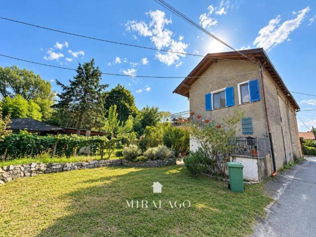 Villa Indipendente in vendita a Sorico, Lombardia