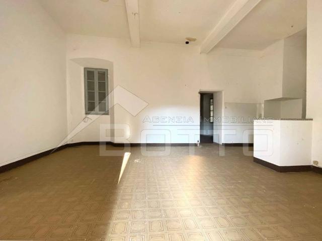 Villa Indipendente in vendita a Soriso, Novara