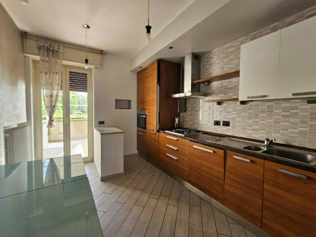 Villa Indipendente in vendita a Brughiera, Sorisole