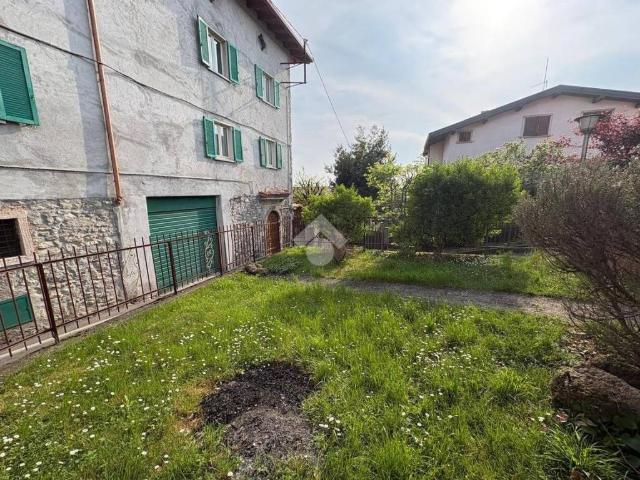 Villa Indipendente in vendita a Azzonica, Sorisole