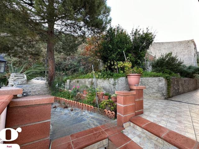 Villa Indipendente in vendita a Patti, Sicilia