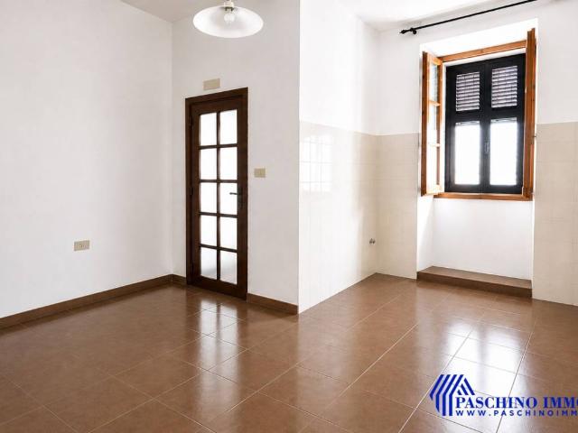 Villa Indipendente in vendita a Sorso, Sardigna/Sardegna